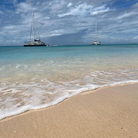 Nautilus Ocean Suites Bridgetown Extérieur photo